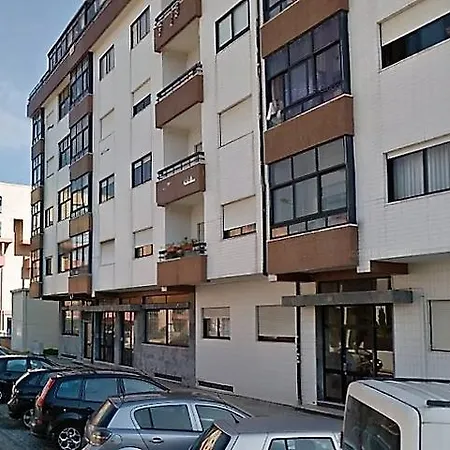 Feel At - Gaia Shopping Δωμάτια σε οικογενειακή κατοικία *